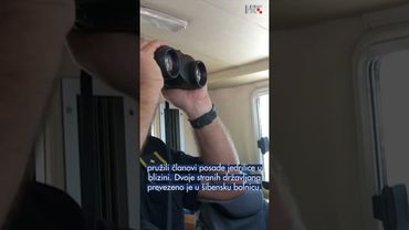 ⛴️ Katamaran prevrnut kod Kaprija, turisti spašeni iz mora