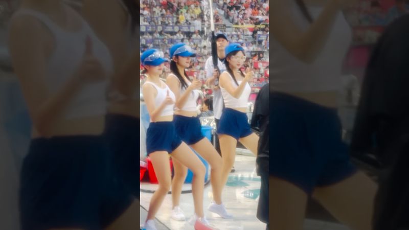 물 맞으며 아웃송 #이금주 #이금주치어리더#김정원 #김정원치어리더#김진아 #김진아치어리더#ktwiz #kt위즈 #kt위즈치어리더