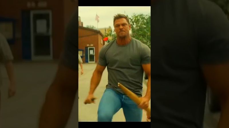 Reacher Puts Bullies in Their Place | Reacher Season 3   #jackreacher #shorts