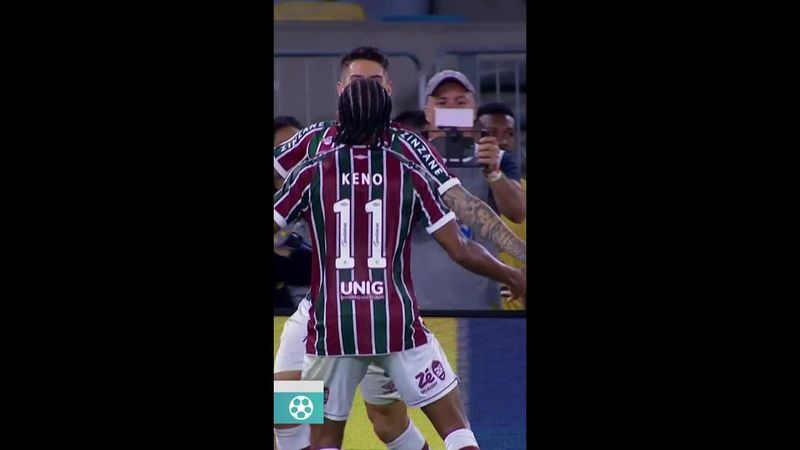 Gol de Everaldo para o Fluminense contra o Grêmio