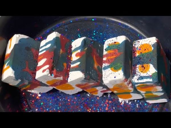 Floury Dyed Drizzled Chalk