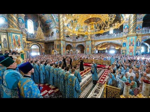 ДО МУРАШЕК! Верую в Почаевской Лавре - поет 5000 людей в храме