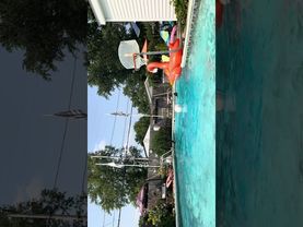 Pool day with Lilly! 💗🩵🩵🌅