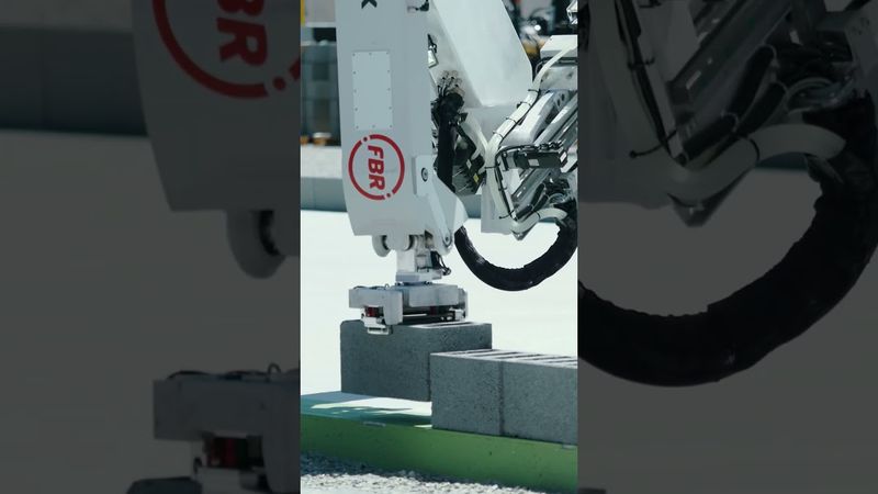 This robot can lay bricks for a house within a day