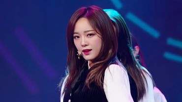 [4K AI Upscale] 180301 구구단 - The Boots @ Mnet M! Countdown E560