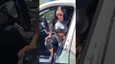 Look con leggings lucidi e attillati su Pinterest | 10+ trucchi di stile senza tempo per i pantal...