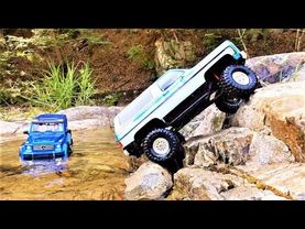 RC Car TRAXXAS TRX4 G500 & K5 Blazer Valley Rock Climbing 2