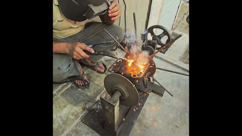 Old Compressor Back to Life | From Rust to Power