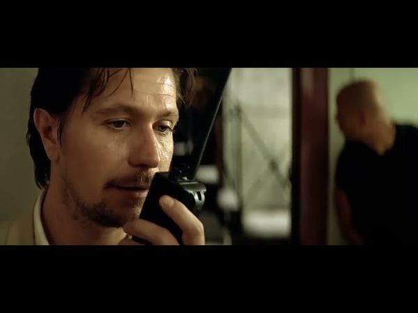 Gary Oldman - "Leon the Professional" "everyone" scene (HD)