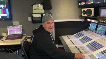 2103. Первый день премьерного показа церемонии вручения премии «Грэмми».