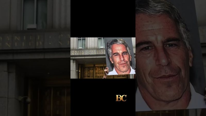 Il Dipartimento di Giustizia afferma che le trascrizioni della giuria di Epstein e Maxwell consis...