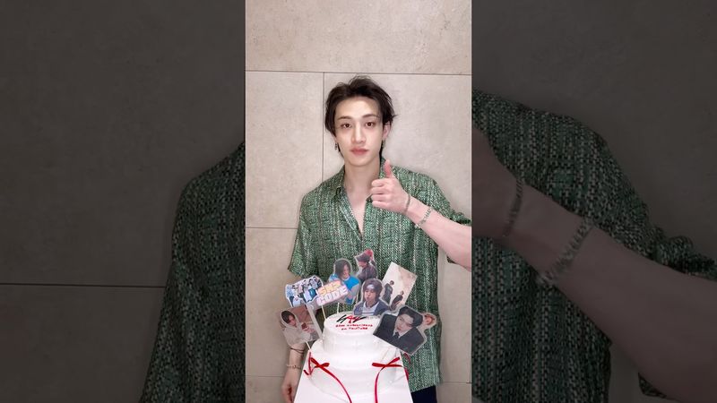 20M subscribers on YouTube🎂 Thank you, STAY😊 #StrayKids #스트레이키즈 #YouMakeStrayKidsStay