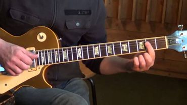 CHITARRA ELETTRICA: SULTANS OF SWING-DIRE STRAITS-MARK KNOPFLER (LEZIONE TUTORIAL)