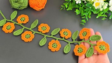 Super Beautiful 🥰 How to Crochet Cute Flower Chains Step by Step!