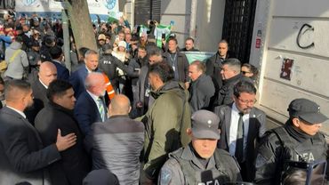 Brazil's Lula visits house-confined Kirchner in Buenos Aires | AFP