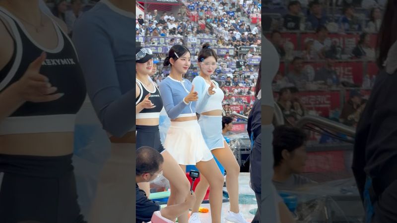 아웃송 이 조합 좋아 #김진아 #김진아치어리더#이금주 #이금주치어리더#김정원 #김정원치어리더#ktwiz #kt위즈 #kt위즈치어리더