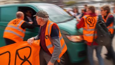 When Cars Don't Stop For Protesters !