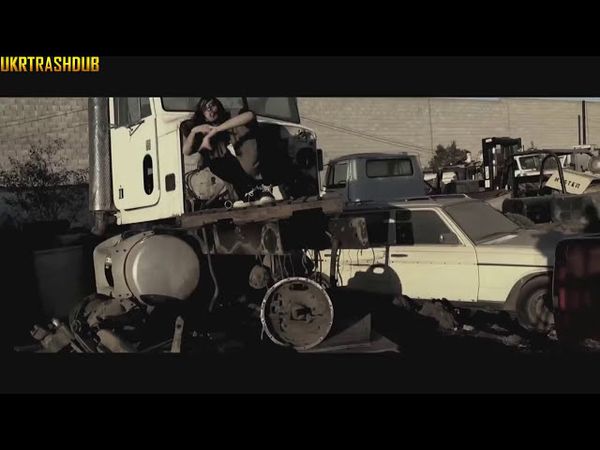 Bones - ЧорнаЦвіль (BlackMold - Ukrainian Cover) [UkrTrashDub]