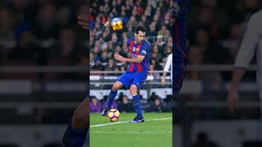 BUSQUETS INSANE dribble moves! 🤯