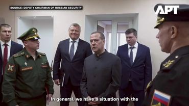 Если бы этот мужик еще был президентом России, тогда боюсь что ничего бы не осталось от Зеленского