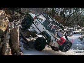 Traxxas TRX4 LAND ROVER DEFENDER D110 Pickup Off-road Driving(Winter) 4X4 RC Car No.38