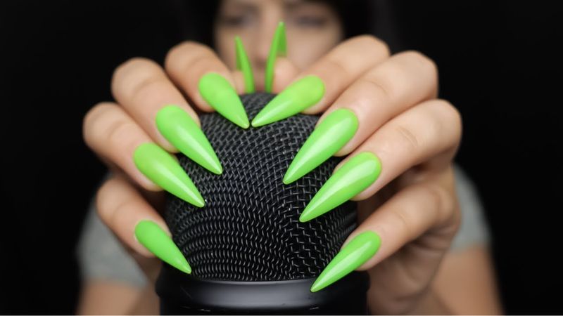 ASMR Mic Scratching Intense 🤤 No Talking