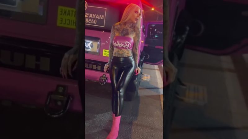 A Batalha de Leggings de Couro VS. Macacão | Como Estilizar Looks de Moda Baddie