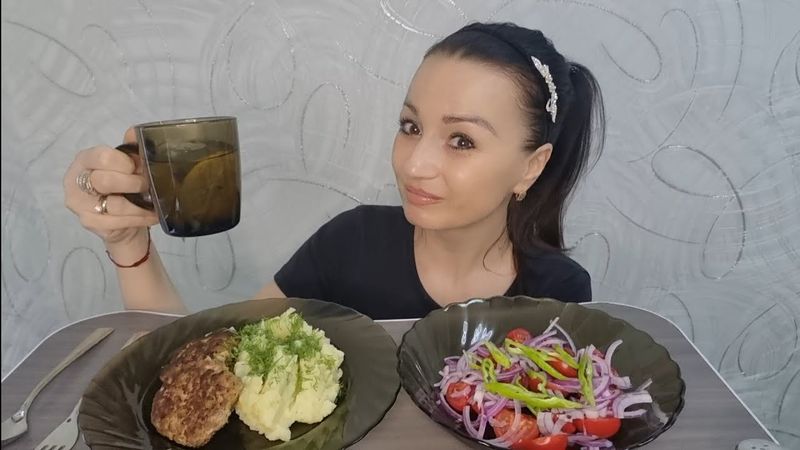 Боюсь Растолстеть На Мукбангах🤐#мукбанг#неасмр#еда#