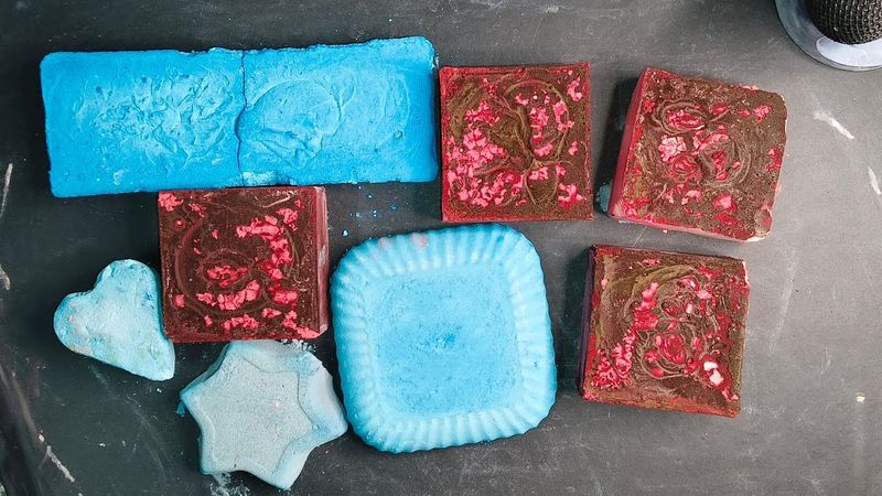 Flaky red chalks and dusty blue chalks