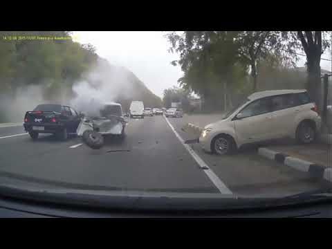 Brutal And 'Fatal' Car Crashes #5
