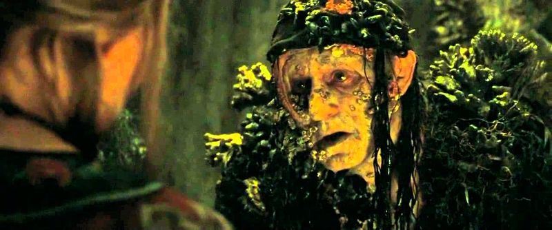 Часть корабля, часть команды.