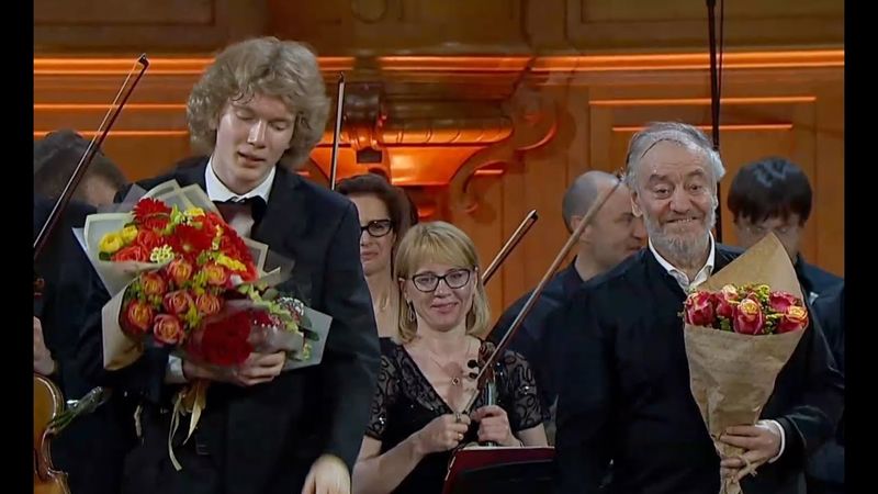 Ivan Bessonov - Rahmaninov  Иван Бессонов С. Рахманинов. Концерт № 2 (Финал)