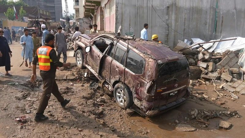 Pakistan landslides and floods kill over 340 | AFP