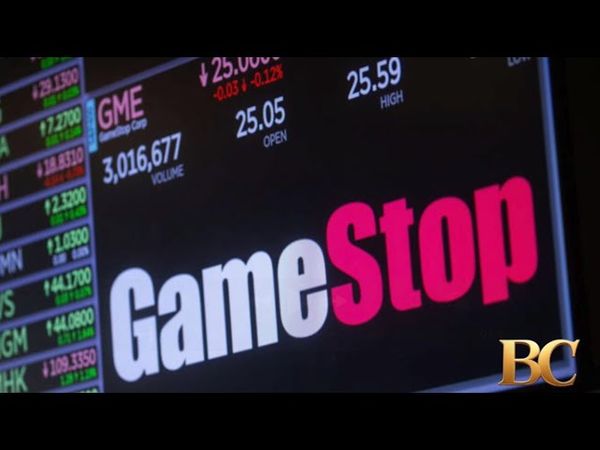 GameStop shares tank 20% as retailer reveals convertible debt offering