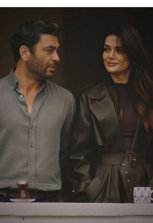 я очень хочу увидеть рост персонажа Садакат. что увидев настоящее лиц...