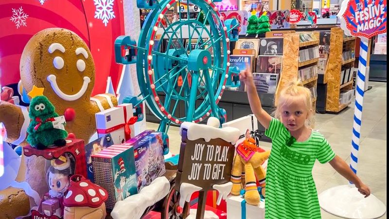 ПРАЗДНИК В ГОРОДЕ И  УКРАШЕНИЯ ДЛЯ ДОМА. НИКА ЛАЙФ