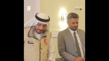 حضرموت.. الهلال الأحمر الإماراتي يزود دوائر حكومية بسيارات