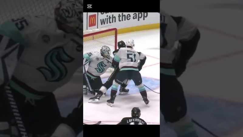 Awersome! #hockey #goal