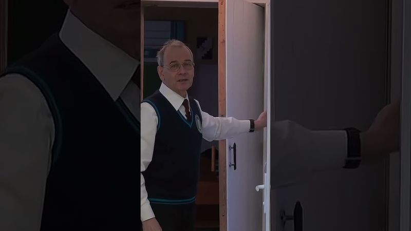 Почему скрипят двери