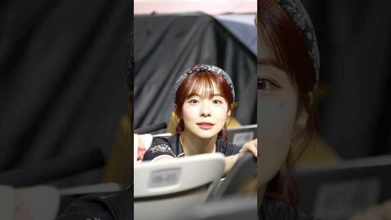 多慧妳是不是在偷懶呀 被抓到了齁🤣@lee_dahye #李多慧 #이다혜 #cheerleader #fancam #shorts