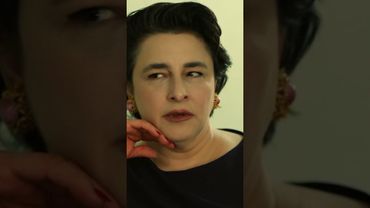 ¡Züleyha está en prisión por el video que Müjgan grabó! - Tierra Amarga #shorts