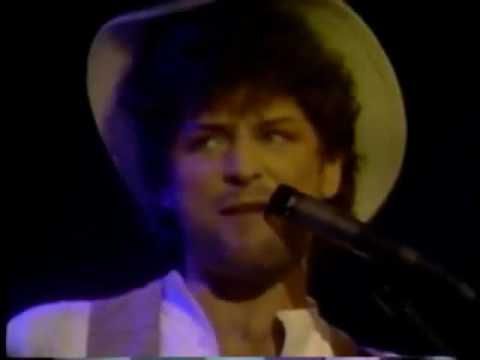 Fleetwood Mac ~ The Chain ~ Live 1982