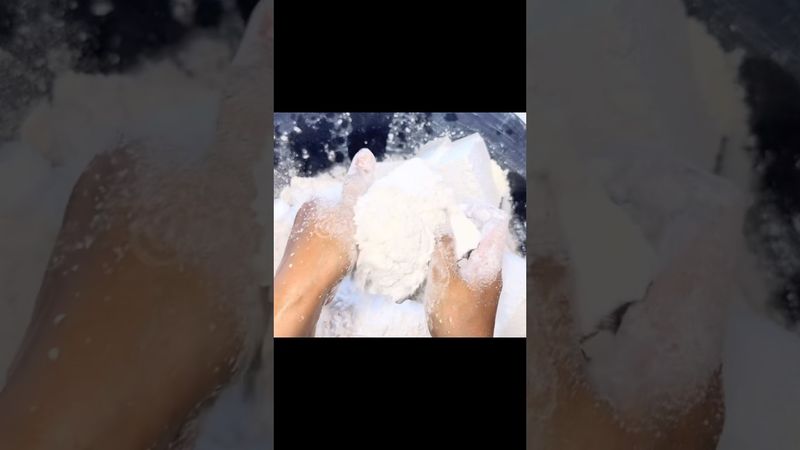 Cornstarch Blocks #relax #crunchycrumbles #oddlysatisfying #crushingtime #cornstarch #bakingsoda