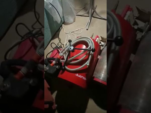 Обзор установки алмазного бурения Hilti dd200