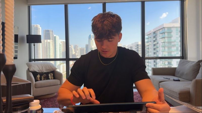 TikTok Livestreams: How to profit from them