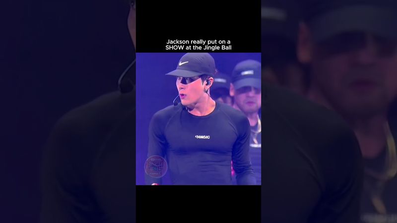 Jackson is just PERFECT 🔥 #jackson #perfection #jingleball