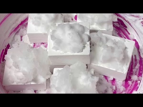 Dyed Snow on Snow Fairy Dust Gym Chalk