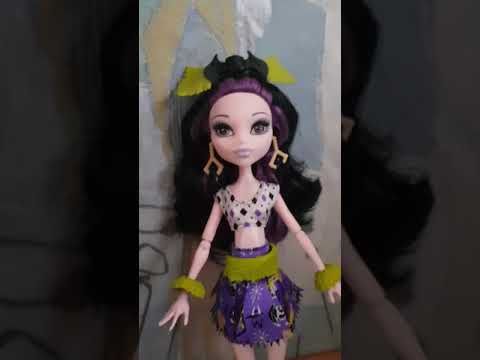 Обзор на куклу монстер хaй Элизабет из серии"Монстры на каникулах"