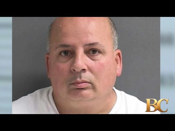 Canada demands answers after a citizen dies in ICE custody