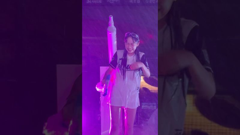 물에 사는 수달이지만 너무 괴롭히지 마세요🦦#이서윤 #이서윤치어리더#ktwiz #kt위즈 #kt위즈치어리더